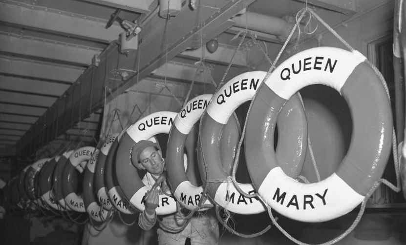 Queen Mary old life belts
