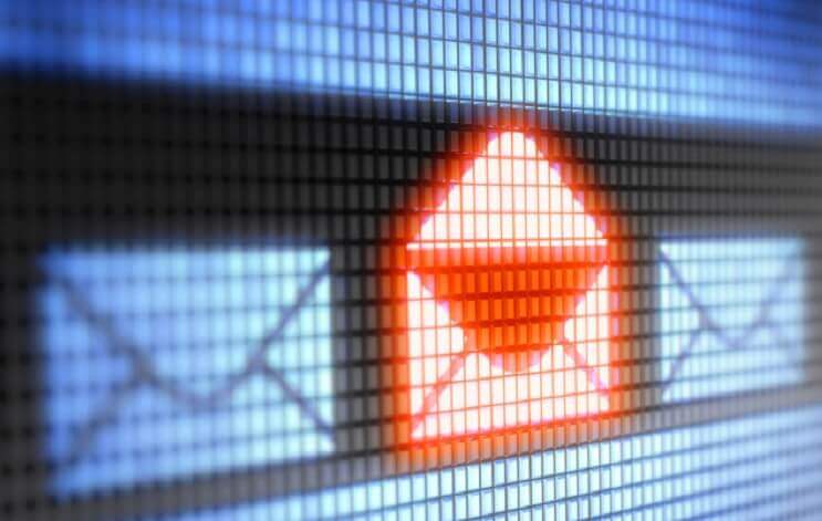 Apps is killing email once and for all - Sticking the knife