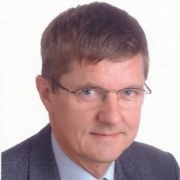 Peter E. Petersen