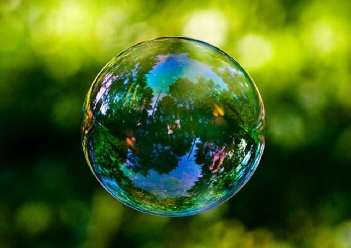 Corporate culture - Living in a bubble