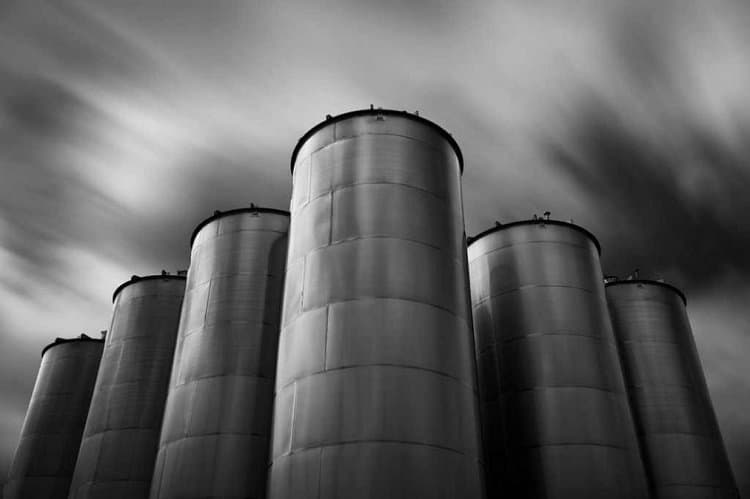 Organizational silos - Organizational change require breaking down silos